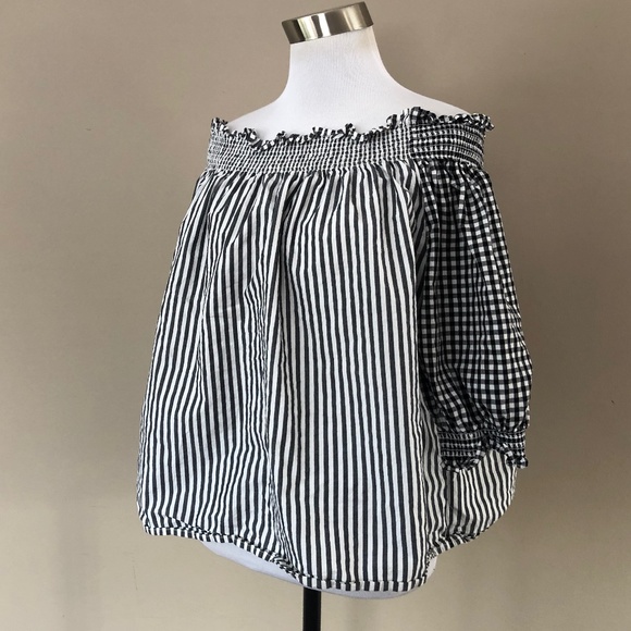 GAP Pullover Large Gray Black White Striped Cotton Top - Picture 1 of 5